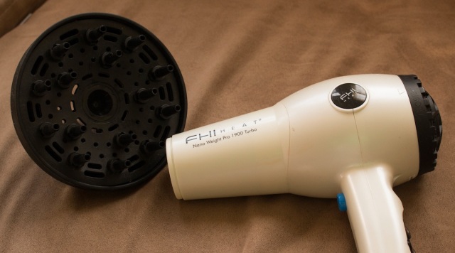 lazy girls guide to diffusing hair - attach diffuser to blow dryer